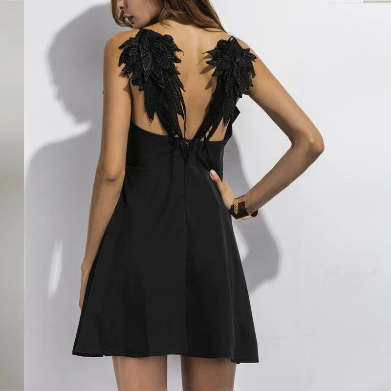 ROBE NOIRE AILES D'ANGE