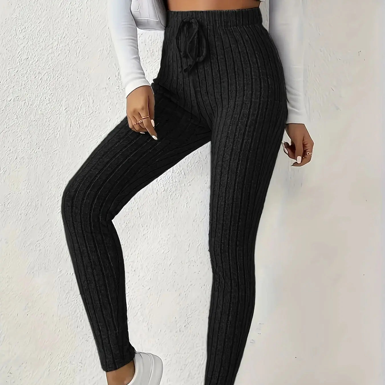 PANTALON TRICOT AVEC CORDON