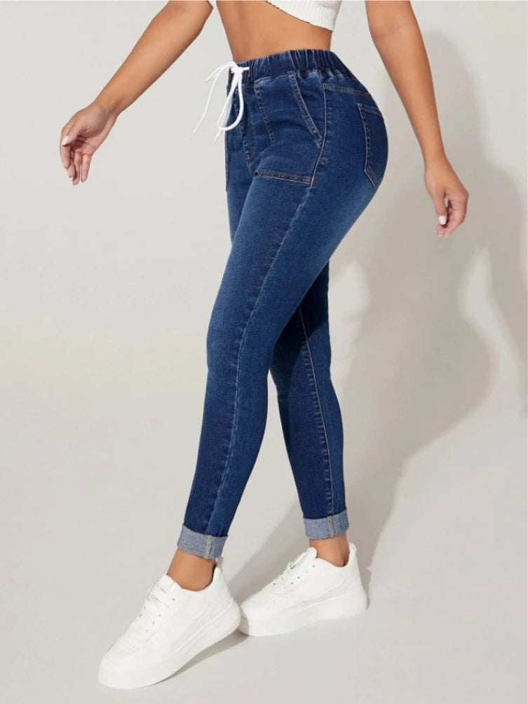 PANTALON JEANS TAILLE CORDON