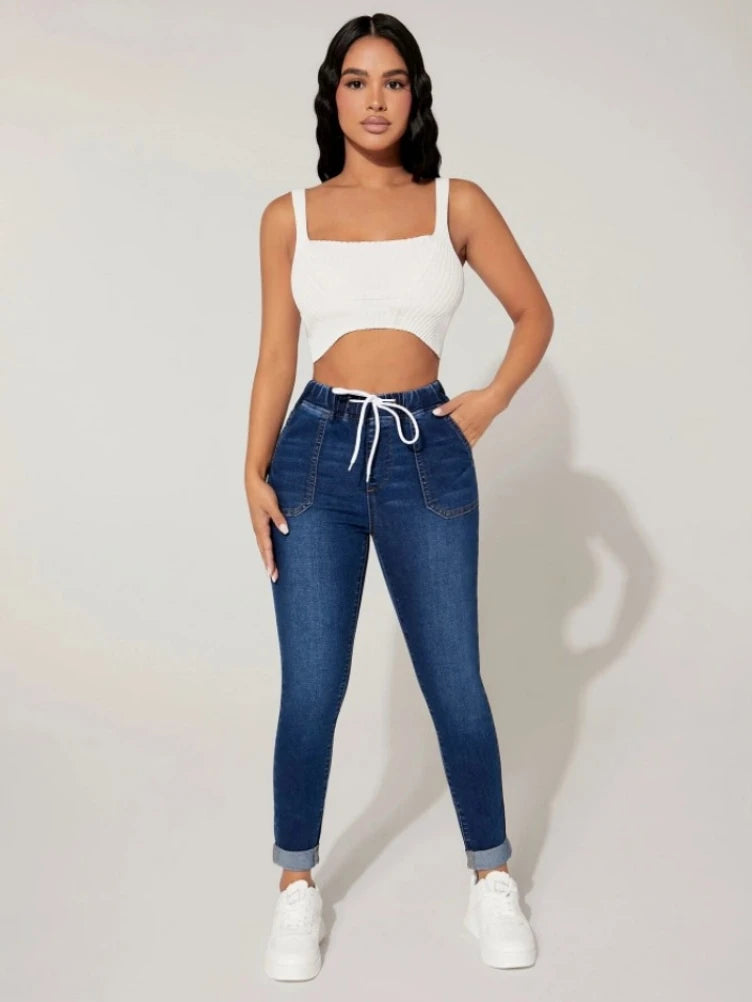 PANTALON JEANS TAILLE CORDON