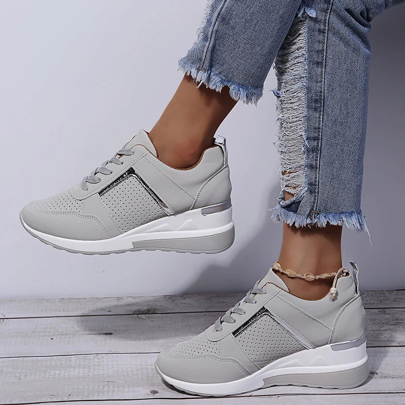 SNEAKERS LADIES LACE-UP