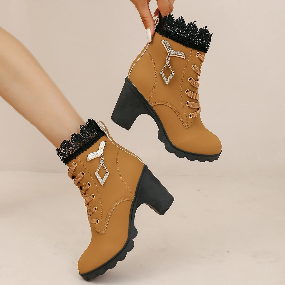 BOTTINES ÉLÉGANT CHUNKY