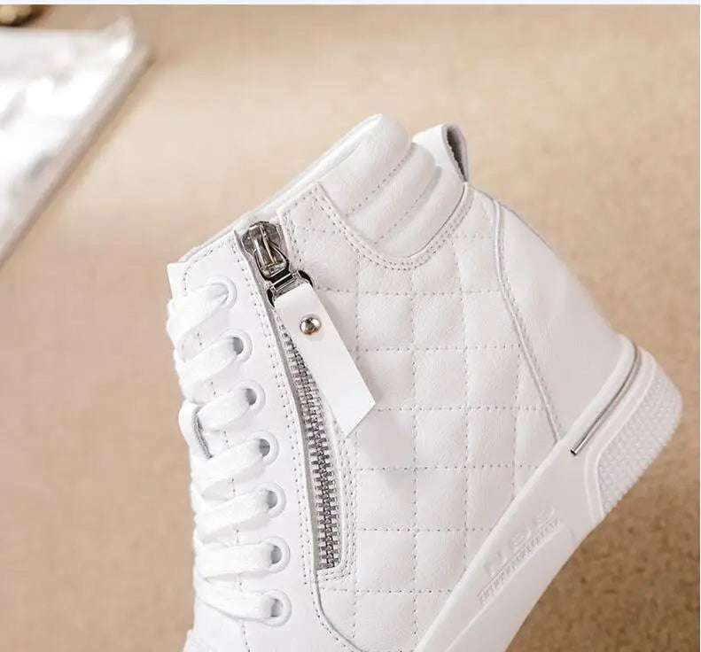 SNEAKERS HIDEN HEEL